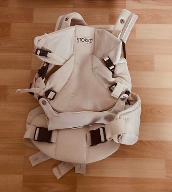 Porte bébé STOKKE