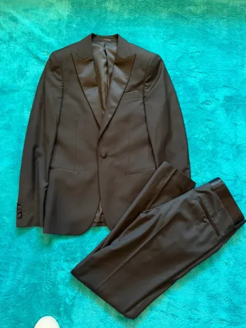 Ensemble de costume noir satin Izac