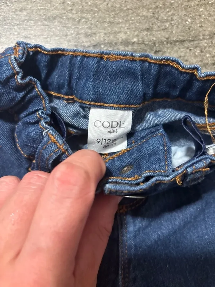 Jean code mini 9/12mois - photo numéro 2