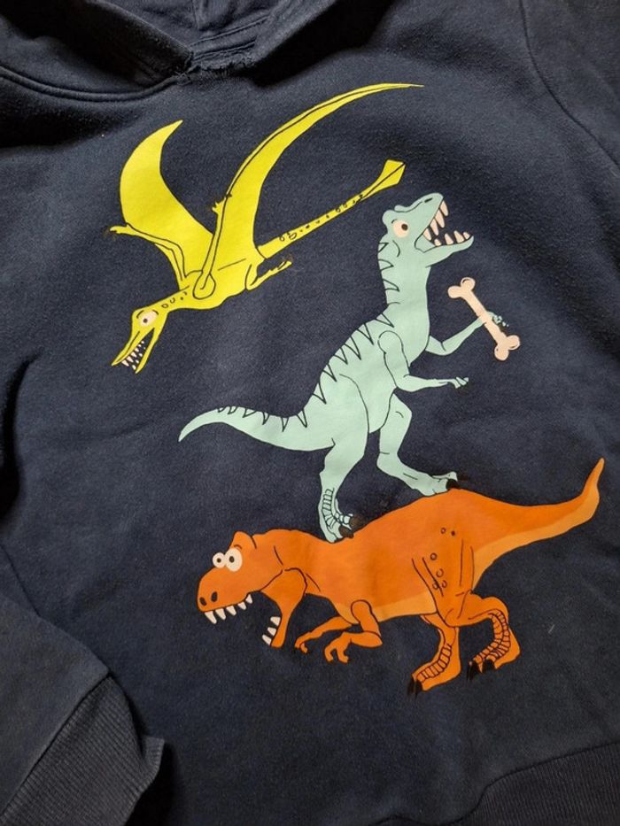 Pull pour garçon taille 8ans bon état - photo numéro 4