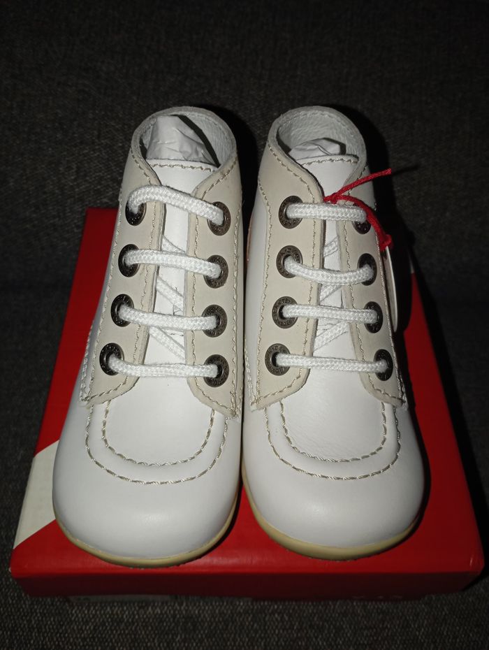 Kickers neuves pour fille en taille 24 - photo numéro 2