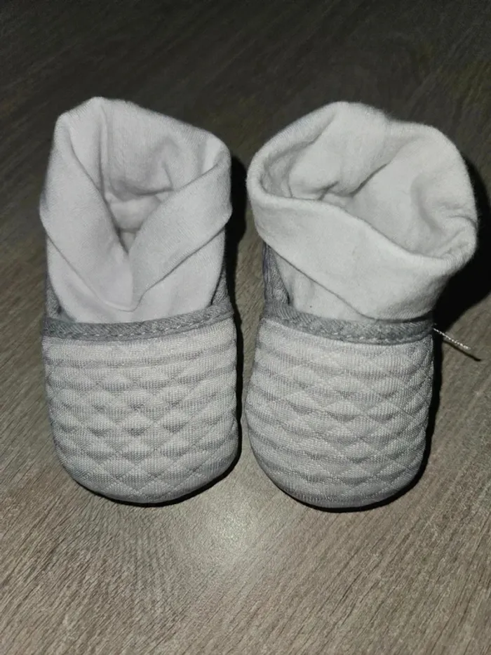 Chaussons bébé 0/6 mois obaïbi