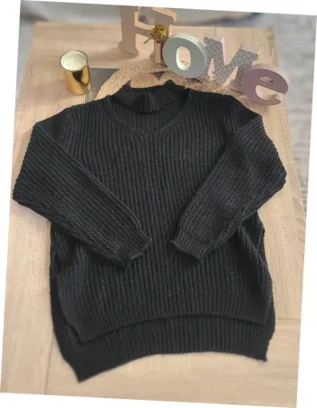 Pull noir taille 38