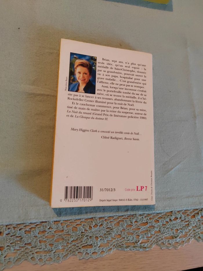 📚Mary Higgins Clark, Douce nuit - photo numéro 2