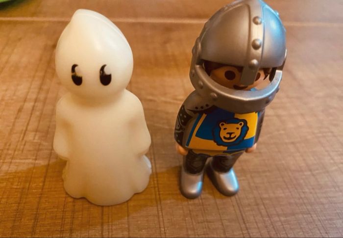 Playmobil chevalier et fantôme