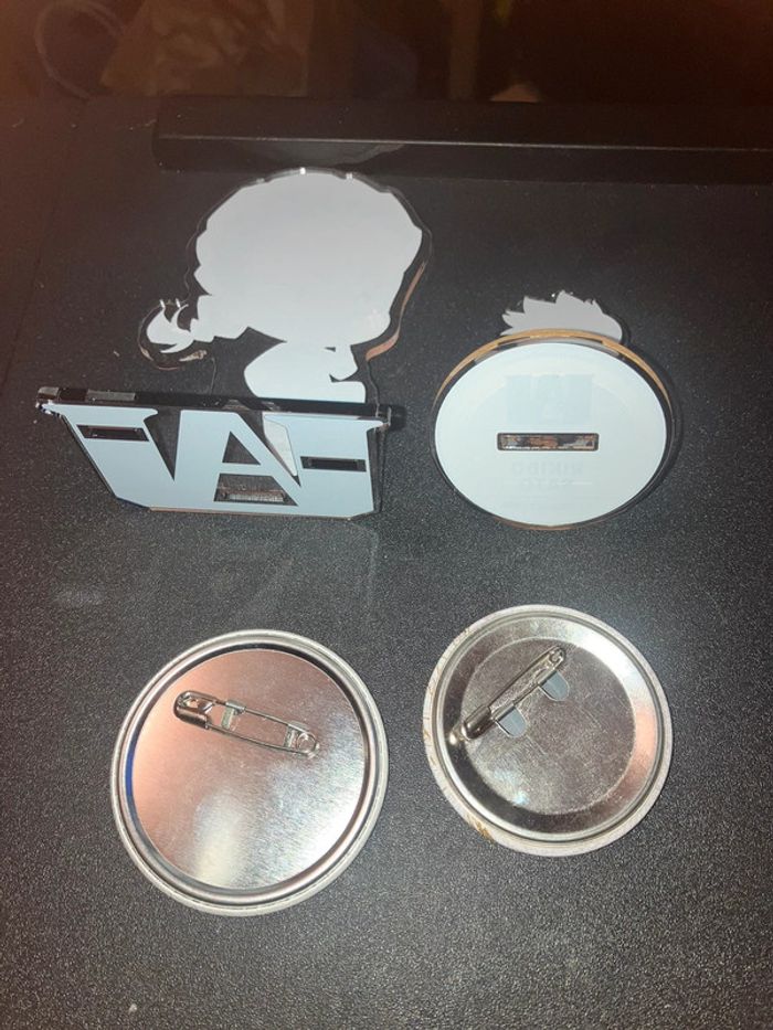 Lot de 4 goodies My Hero Academia - photo numéro 2