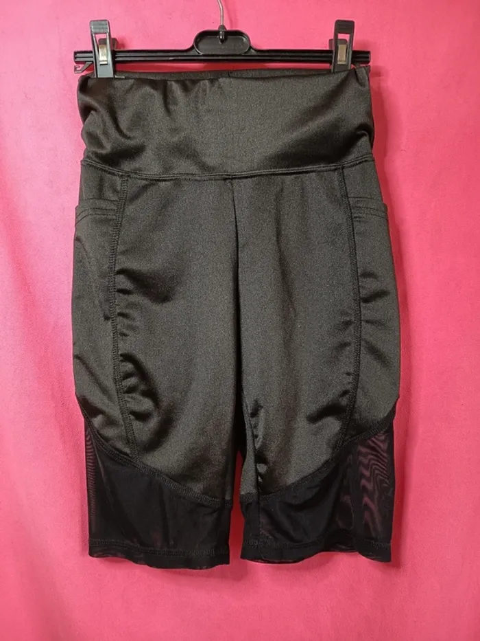 Pantacourt sport femme. Marque Shein (A378) - photo numéro 4