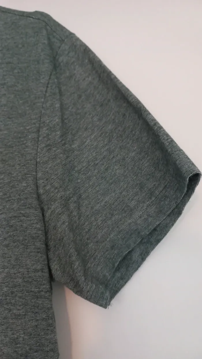 Beau t-shirt homme H&M - photo numéro 3