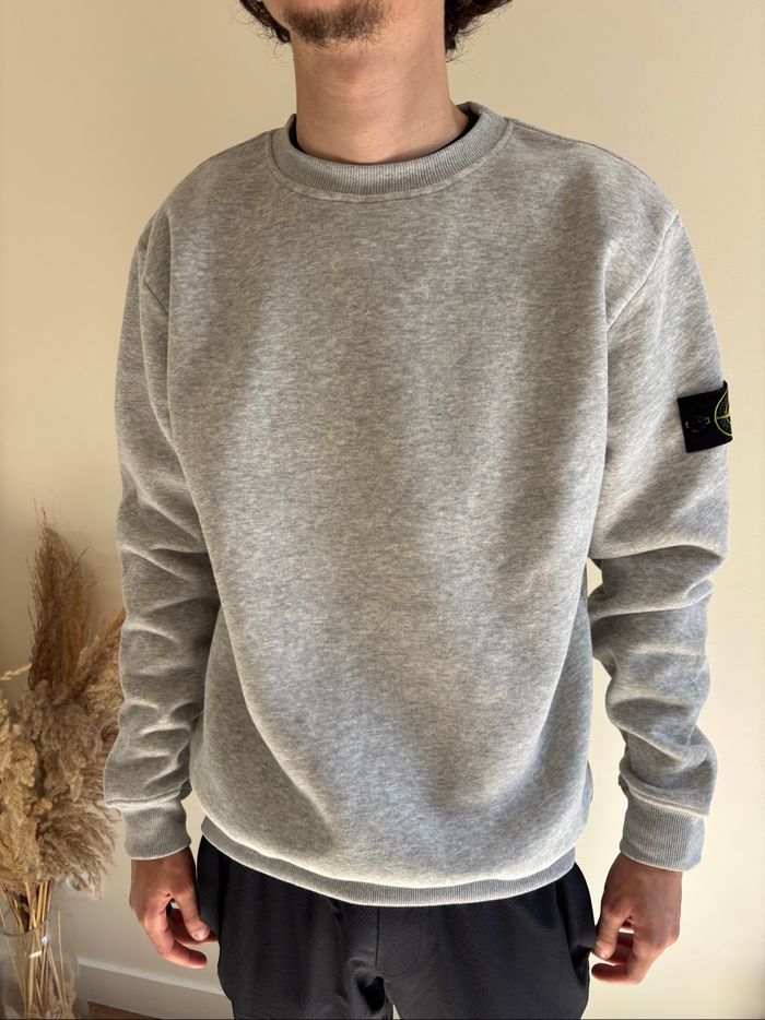 Pull gris - photo numéro 2