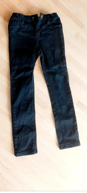 Jean noir Taille 5 ans avec ceinture ajustable