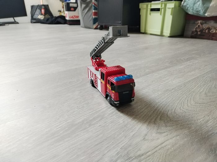 Camion de pompier - photo numéro 2