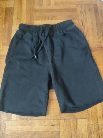 Short de sport taille 36