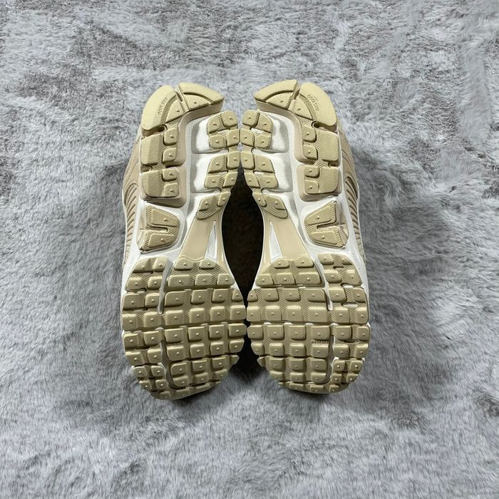 Nike Zoom Vomero 5 « Beach Sail Khaki Pale Ivory » pointure 40.5 - photo numéro 13
