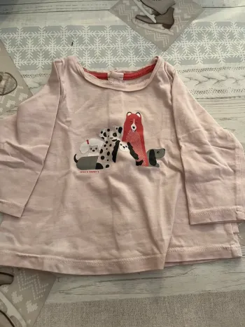 Tee shirt