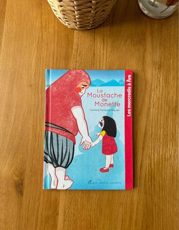 Livre Mercredi à lire La Moustache de Monette