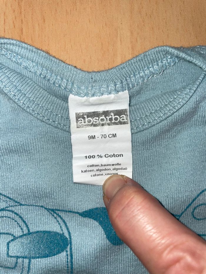 Body Absorba 9 mois - photo numéro 3