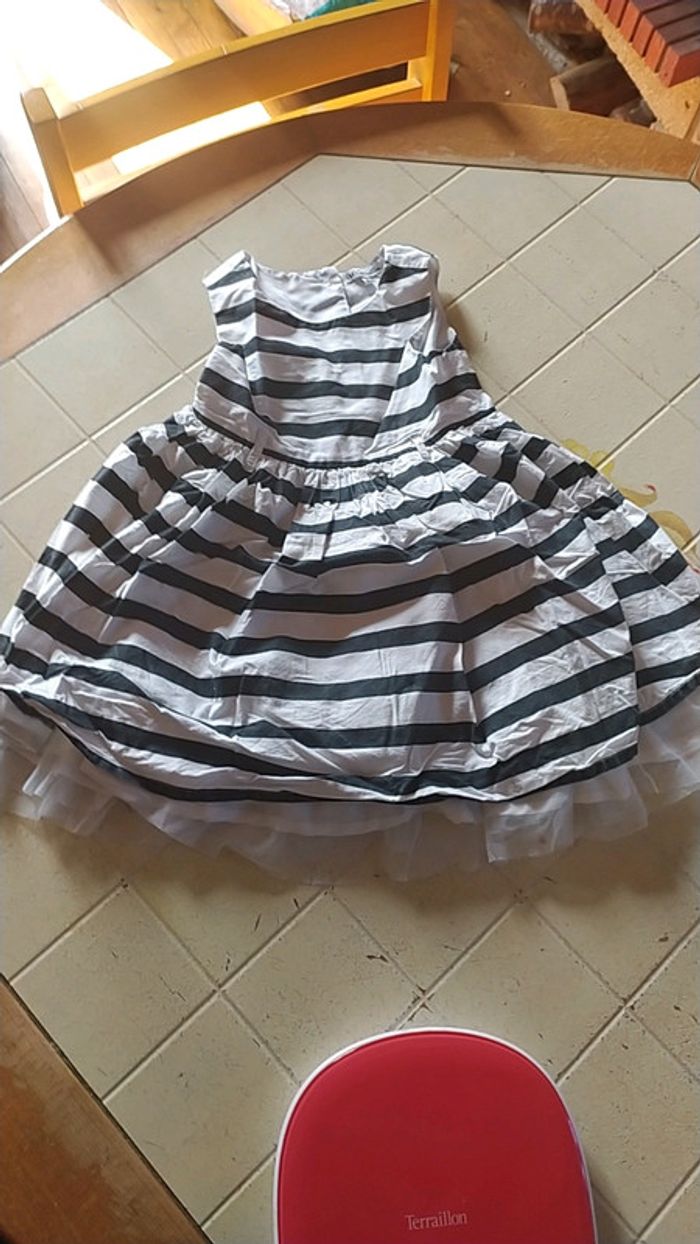 Lot robes 3 ans