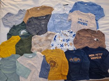 Lot de 18 tee-shirt manches longues 12 mois