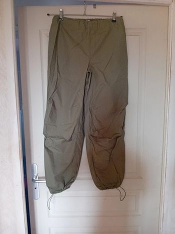 Pantalon parachute taille 32