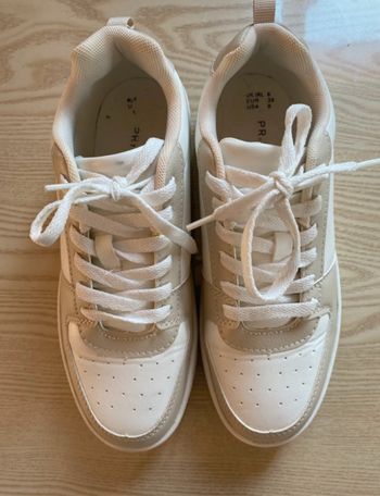 Baskets femmes taille 39 crème et blanc