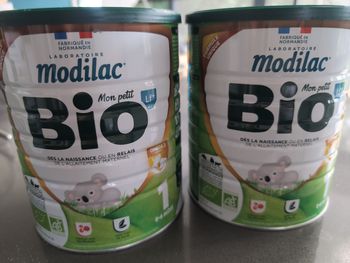 2 boîtes Lait Modilac bio 1