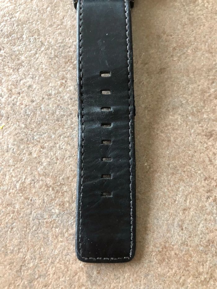 Montre Classic Black Leather MVMT - photo numéro 7