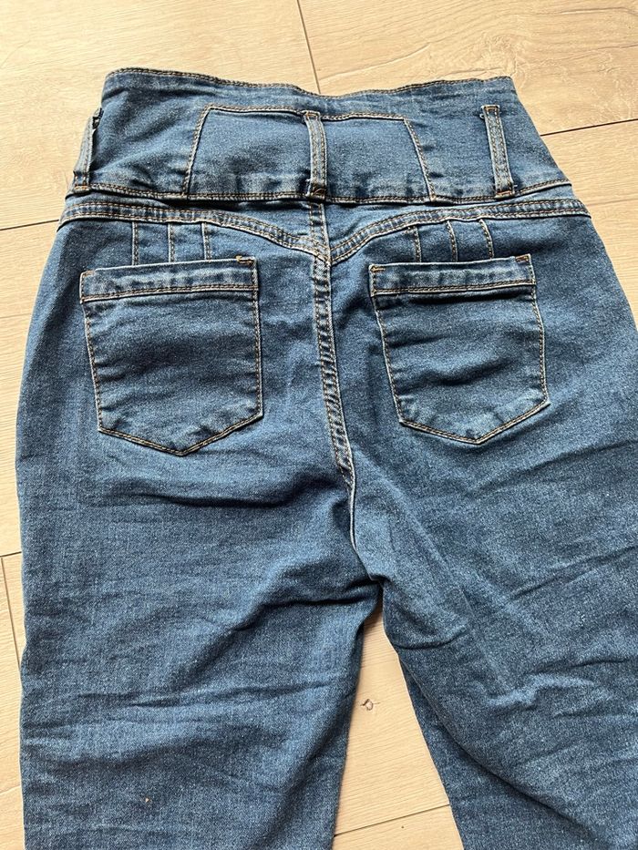 Jean taille haute push-up taille S - photo numéro 5