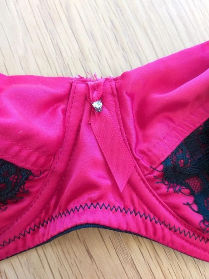 Soutien-gorge Chantelle en 95D - photo numéro 2