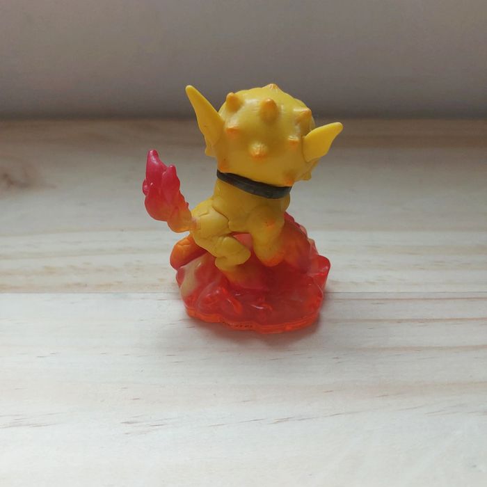 Figurines Skylanders Superchargers Molten Hot Dog - photo numéro 2