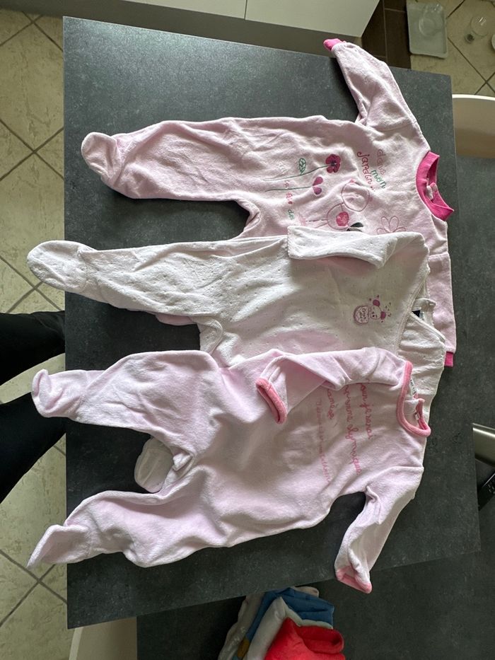 Lot 8 pyjamas 6 mois