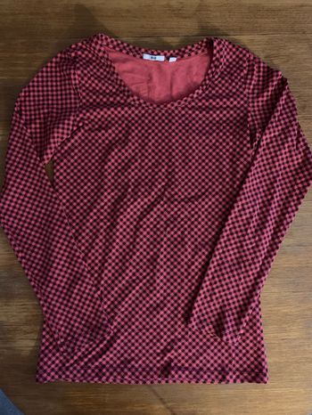 Te shirt manches longues taille S