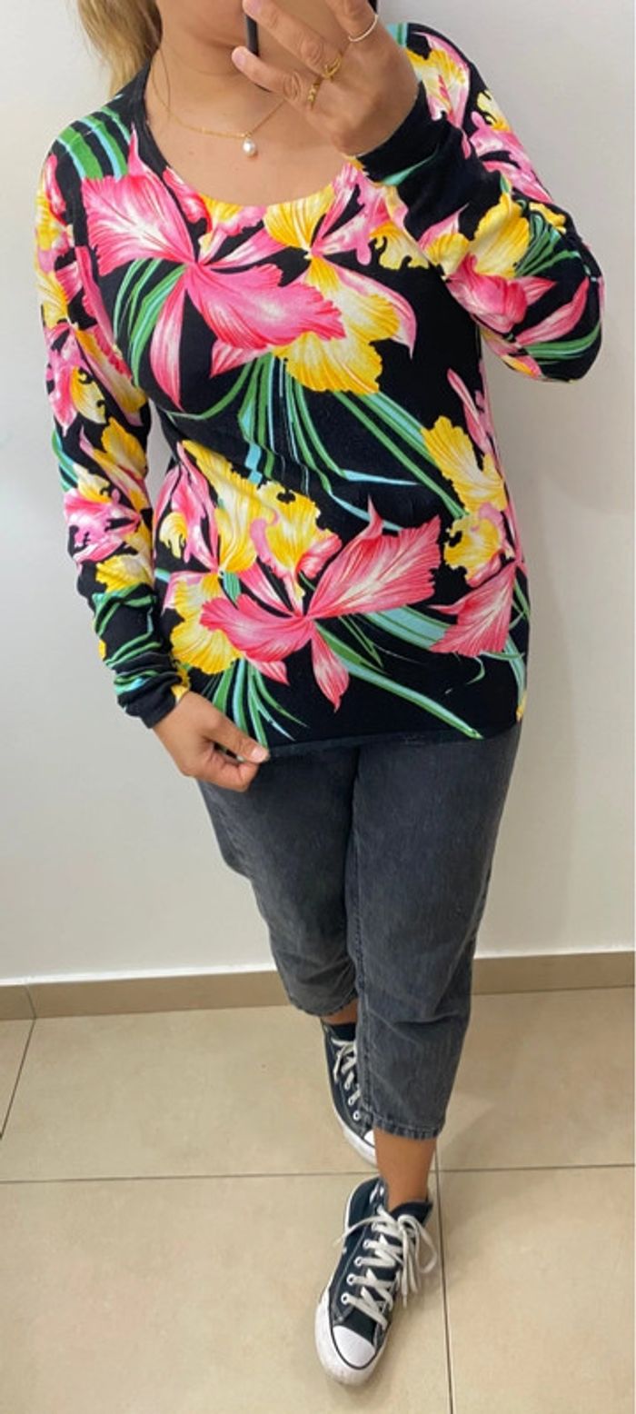 Superbe Pull Fin A Fleurs Taille L - photo numéro 5