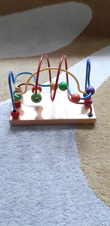 Jouet bébé enfant jeu fil rigide perle à glisser socle bois