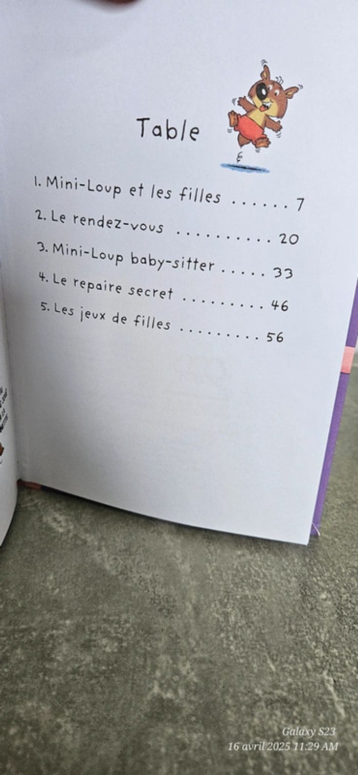 Bibliothèque rose - mini loup et les filles - photo numéro 5