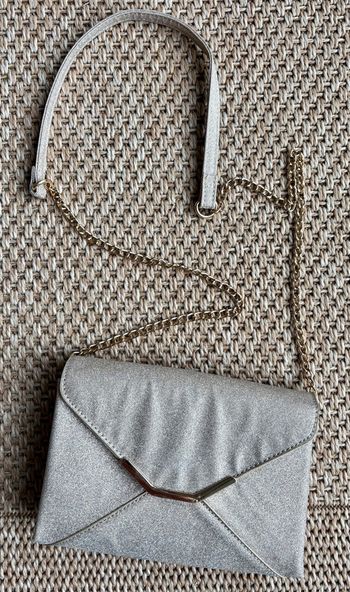 Pochette dorée avec anse Marypaz