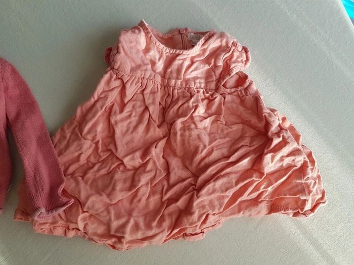 Robe fille 12 mois + gilet - photo numéro 2