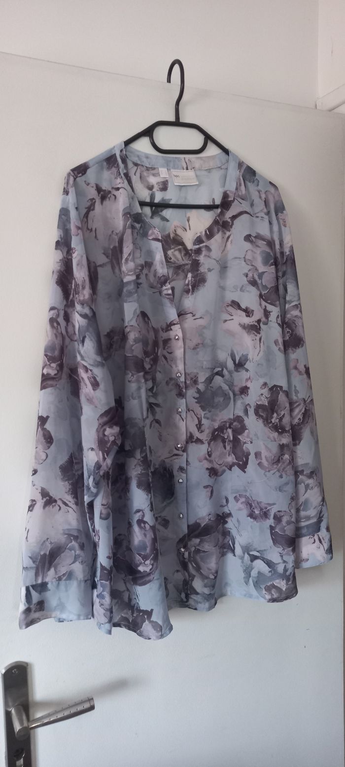 Chemisier fleurie en voilage