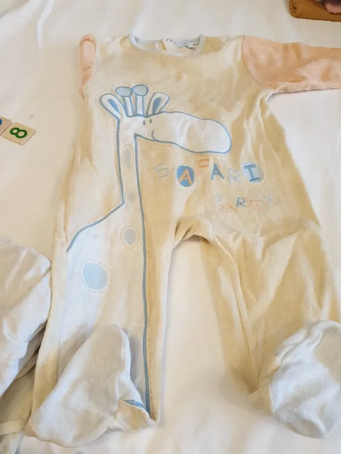 Lot 3 pyjamas 18 mois - photo numéro 5