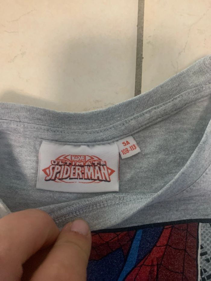 T shirts spider man - photo numéro 2