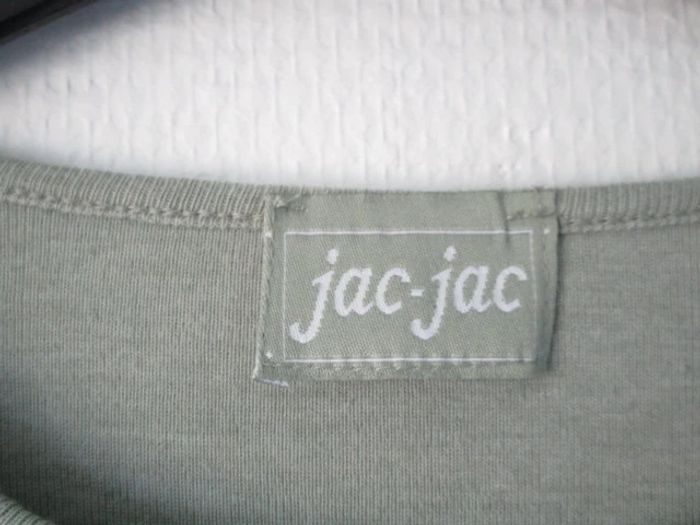 T-shirt vintage vert fleurs 40/42 TBE - photo numéro 8