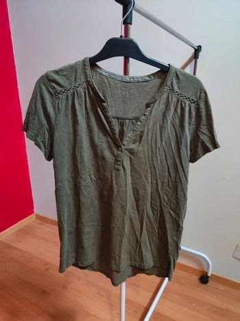 T-shirt kaki