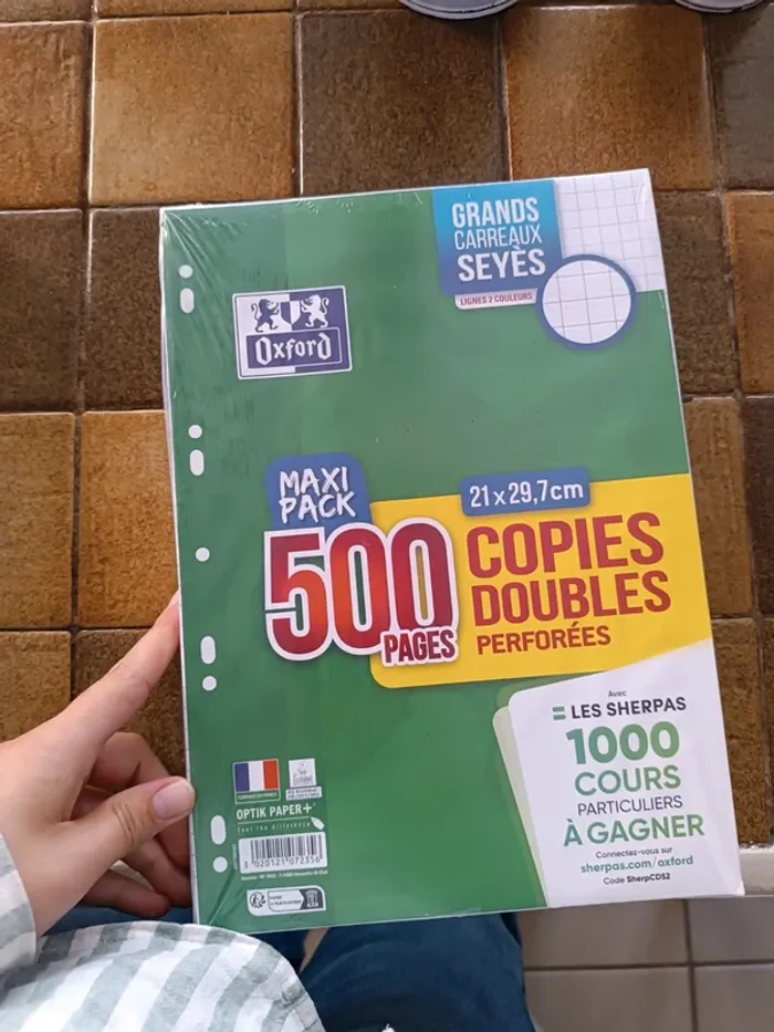 500 pages copie double perforée Oxford grand carreaux neuf avec emballage