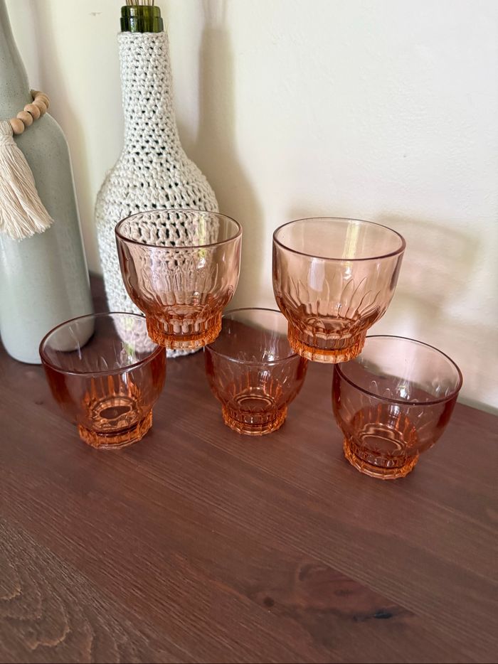 5 verres à eau art déco en verre rose  - Vintage - photo numéro 5