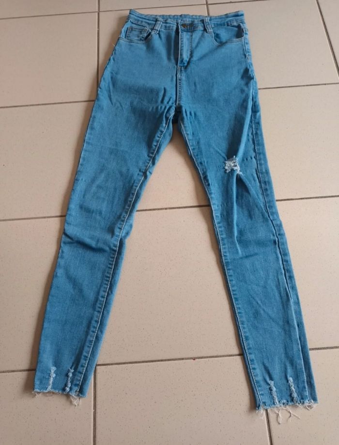Jean femme Shein Taille 38 - photo numéro 2