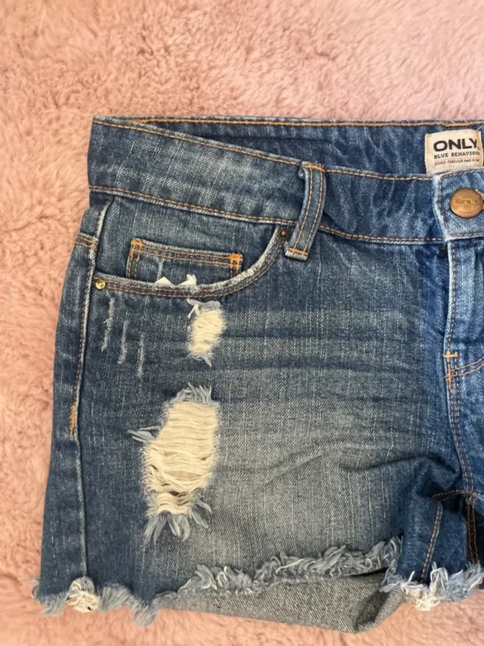 Short jean bleu - photo numéro 3