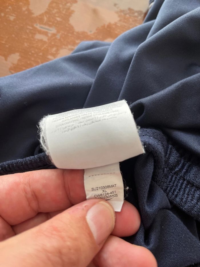 Pantalon de survêtement Nike enfant / 14 ans /Bleu marine / Excellent état - photo numéro 4