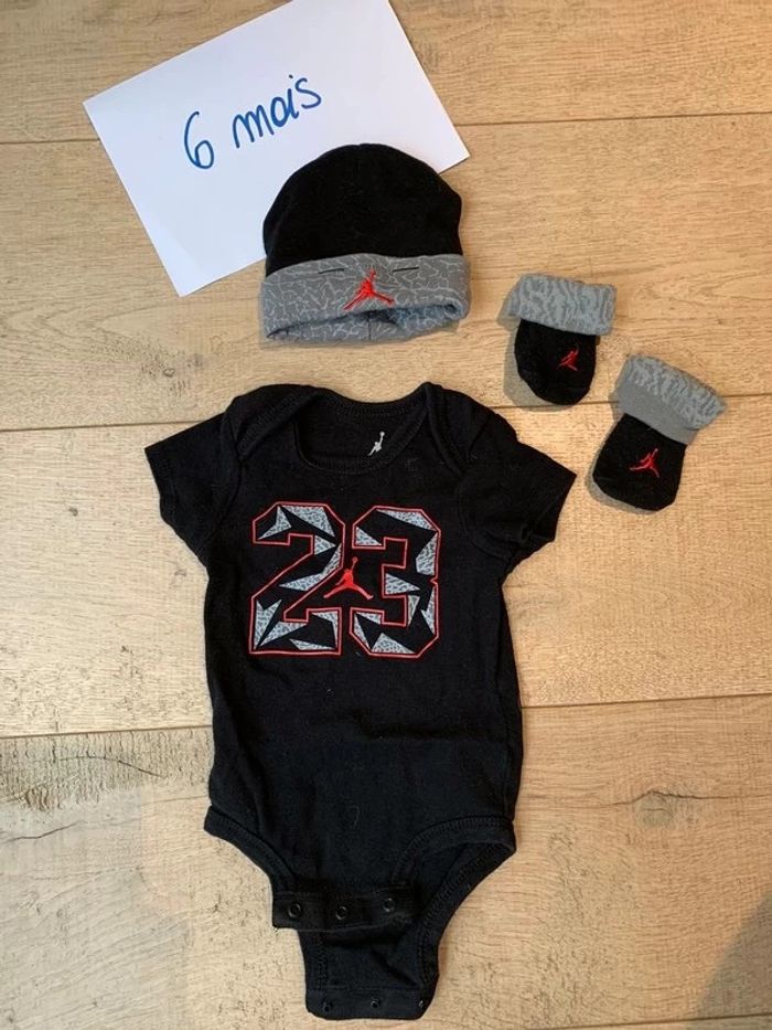 Ensemble neuf jordan