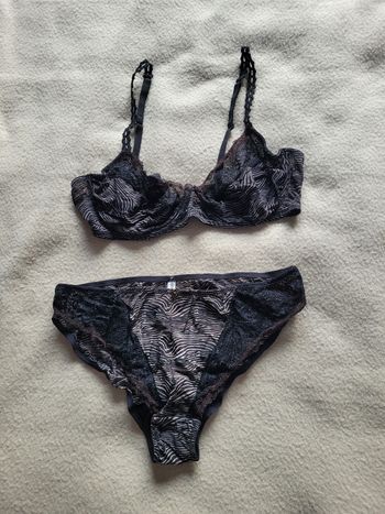 Ensemble Lingerie rouge gorge