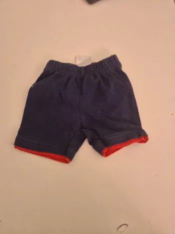Short 6 mois