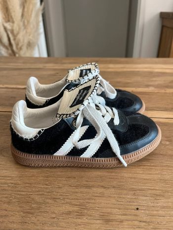 Baskets style gazelle Alesa Lonner noires